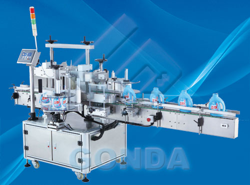 DOUBlE HEAD HORlZONTAL ROUND BOTTLE AUTOMATlC MARK STlCKING MACHINE DOUBlE HEAD HORlZONTAL ROUND BOTTLE AUTOMATlC MARK STlCKING MACHINE