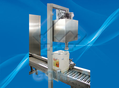 In the barrel screw cap machine In the barrel screw cap machine